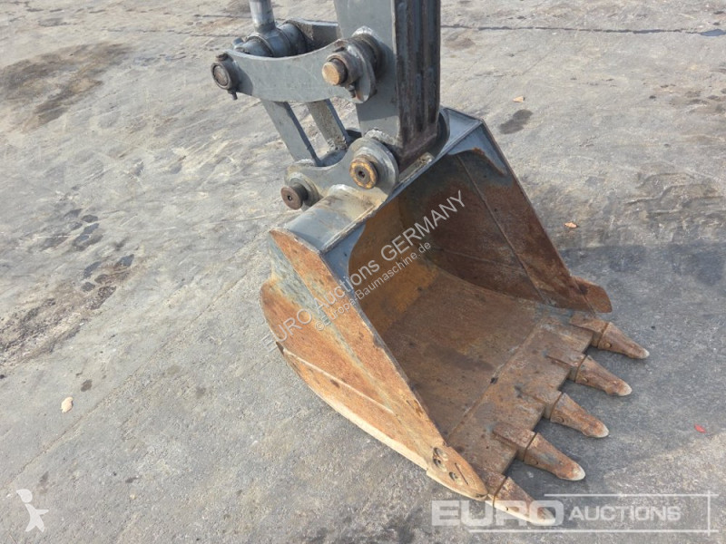 Багер Volvo EC60C