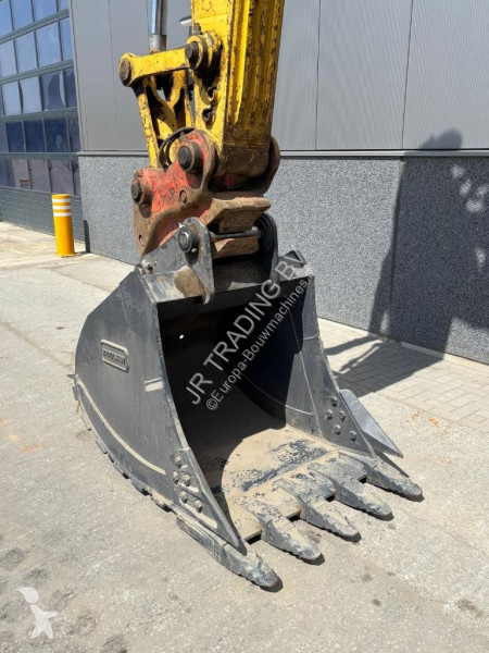Graafmachine Komatsu HB 215 LC-2 Hybrid