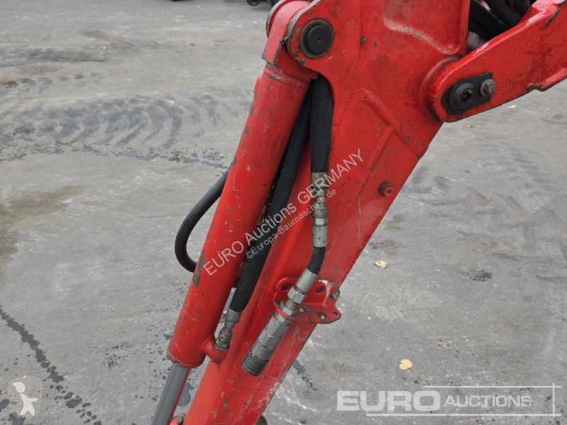 Graafmachine Volvo ECR25D
