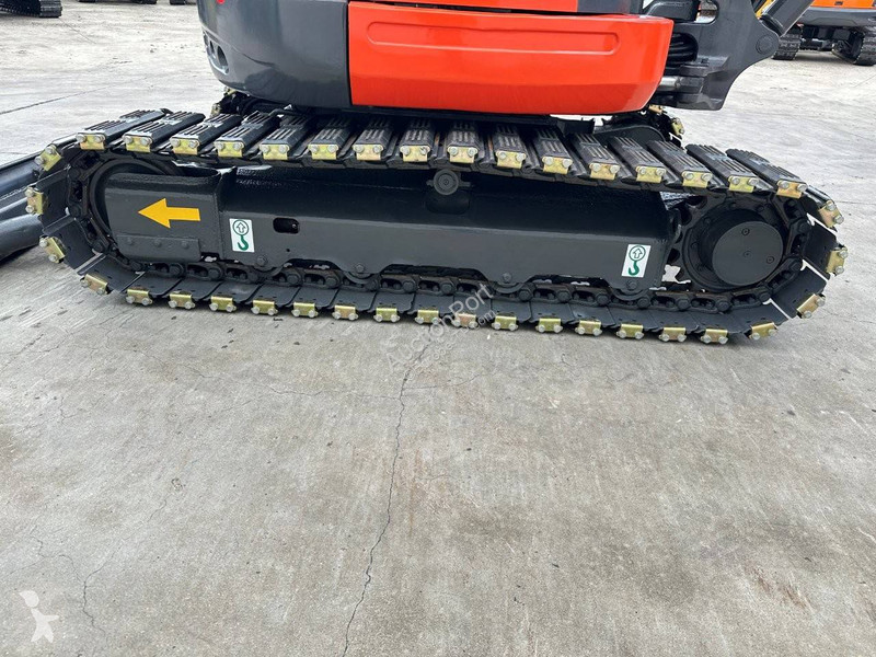 Excavadora Kubota KX155-3SZ