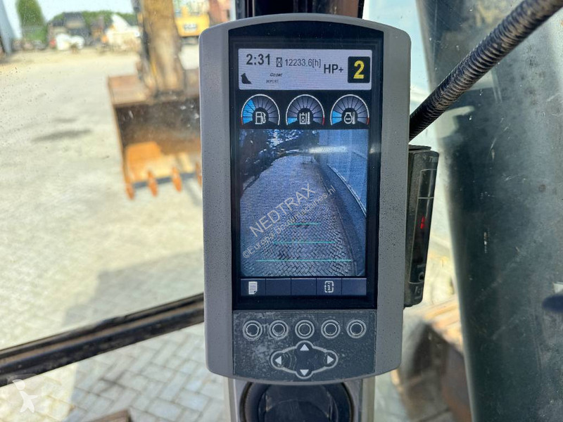 Екскаватор Caterpillar EL