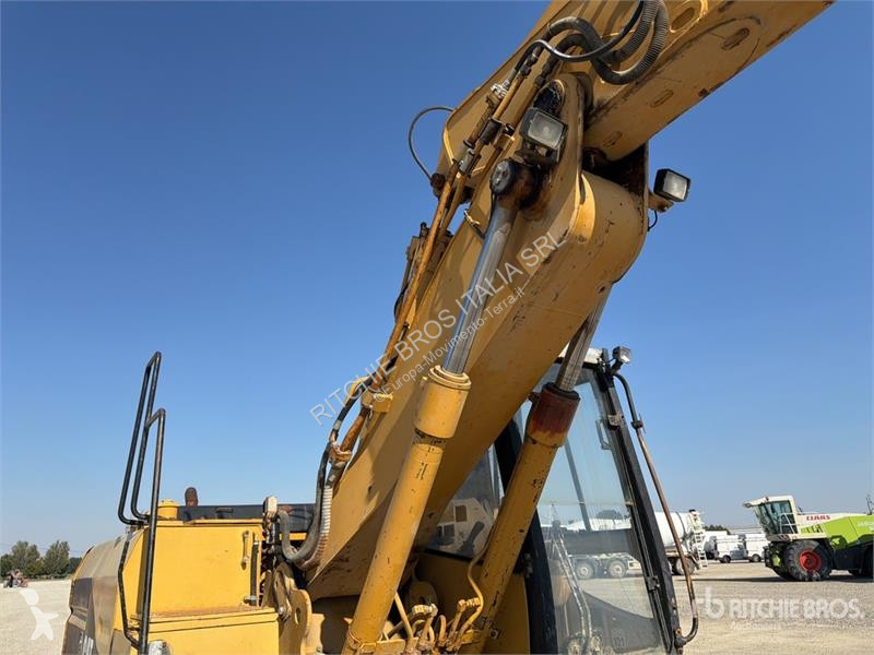 Caterpillar 315 Tracked Excavator excavator