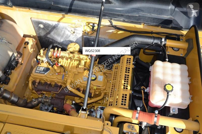 Escavadora Caterpillar 323E