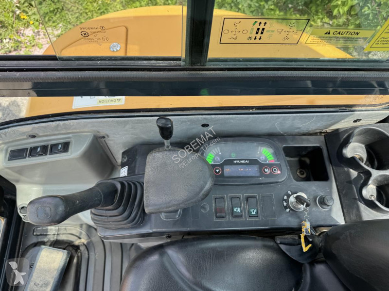 Skovel Hyundai  ROBEX 30Z-9AK