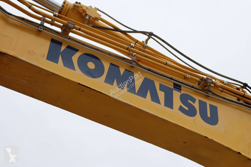 Excavadora Komatsu LC-11