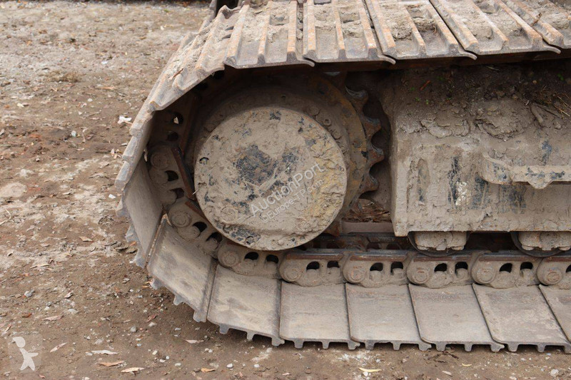 جرافة Caterpillar 320FL