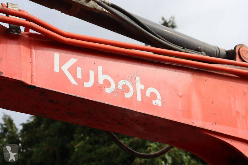 Excavadora Kubota KX080-4