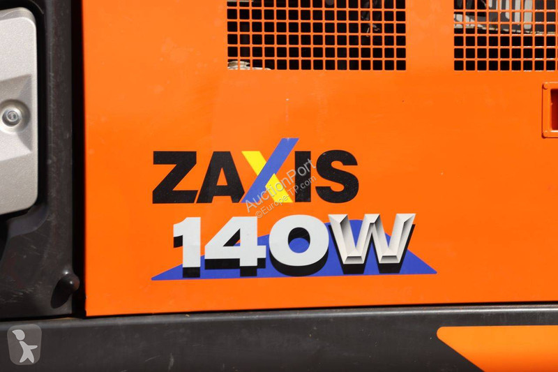 جرافة Hitachi ZX140W-6