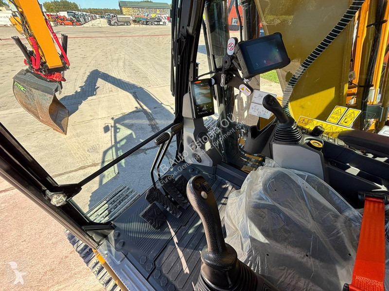 جرافة Caterpillar 317 GC 07C 3D / TILTROTATOR /...