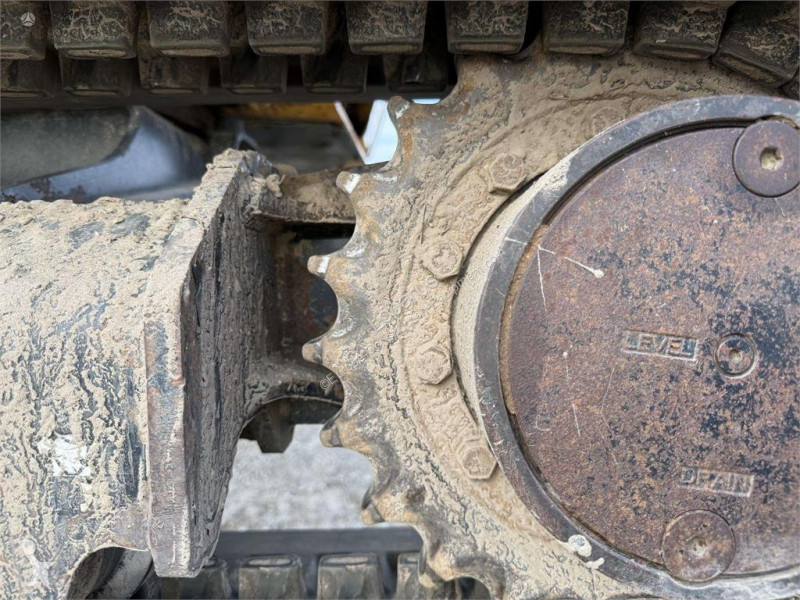 جرافة JCB