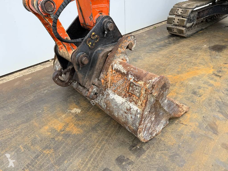 جرافة Hitachi - Hammer Lines / Automatic Greasing
