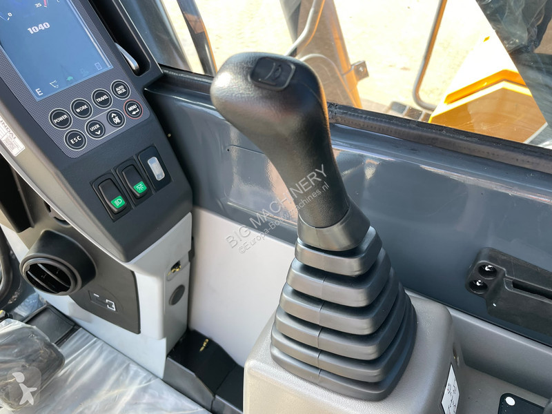 Skovl Hyundai R215L