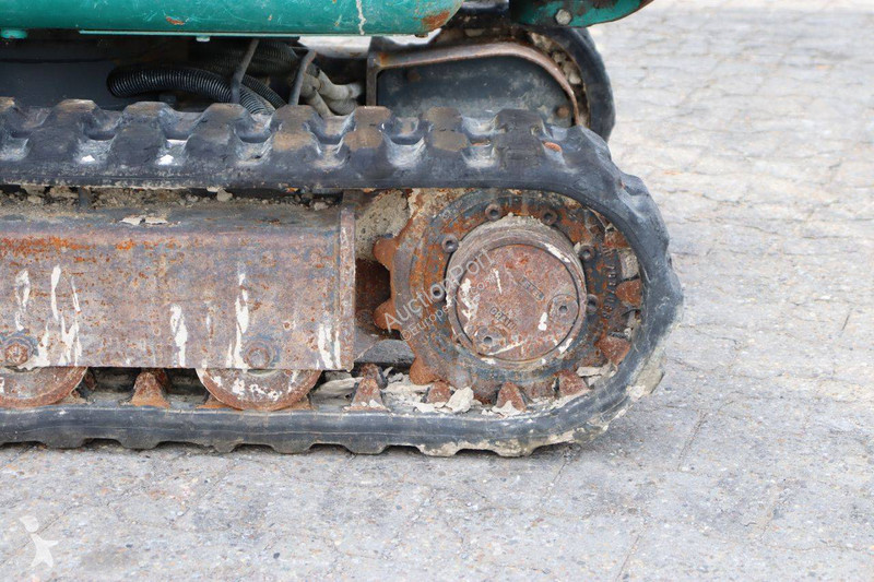 Pelle Hitachi YSR