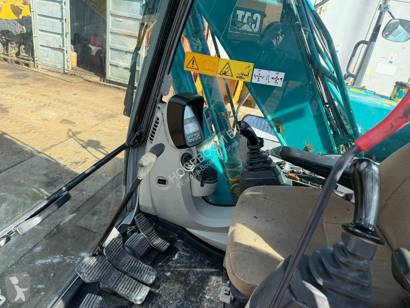Pelle New Holland B