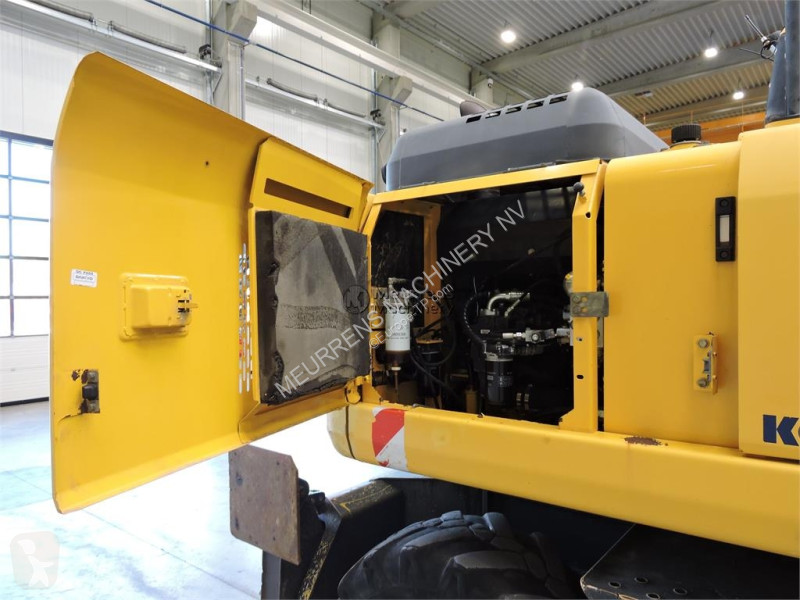 Pelle Komatsu PW140
