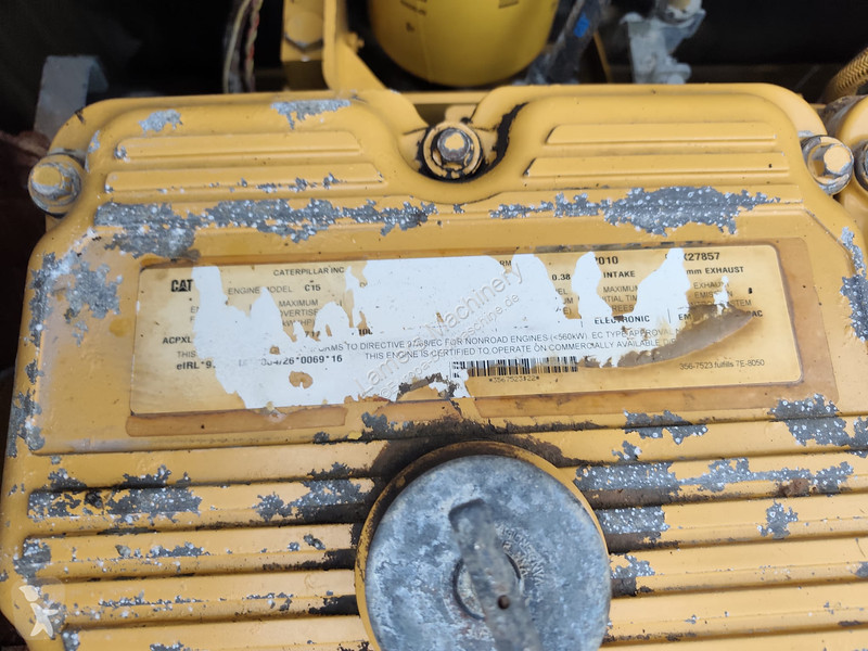Багер Caterpillar 374F D .