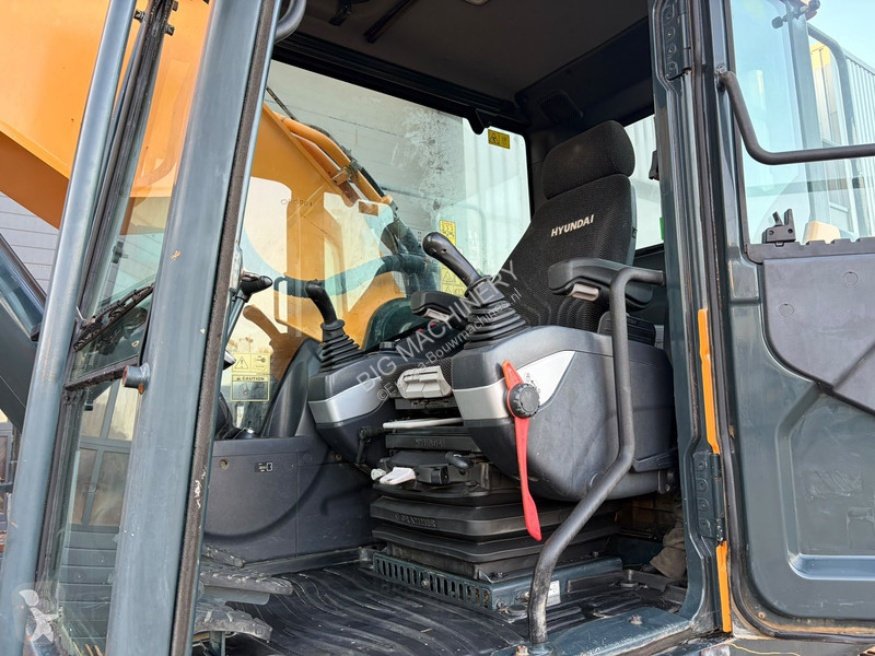 Pelle Hyundai HX380L