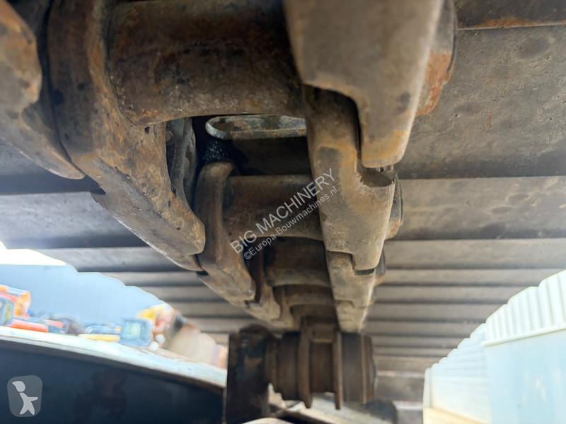 جرافة Hyundai HX260L