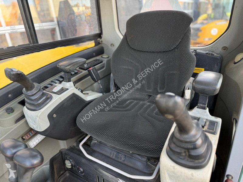 جرافة Wacker Neuson | Engcon S45