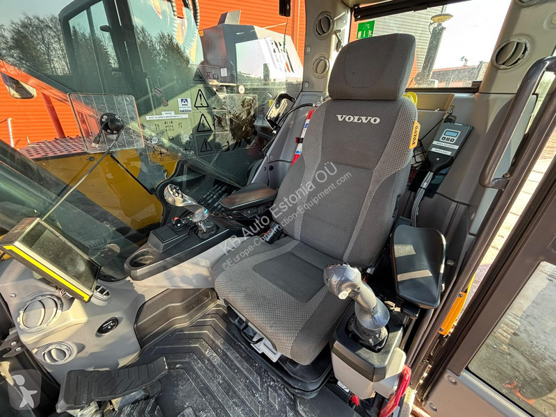 Багер Volvo ECR 355 EL 3D / AC / CENTRAL...
