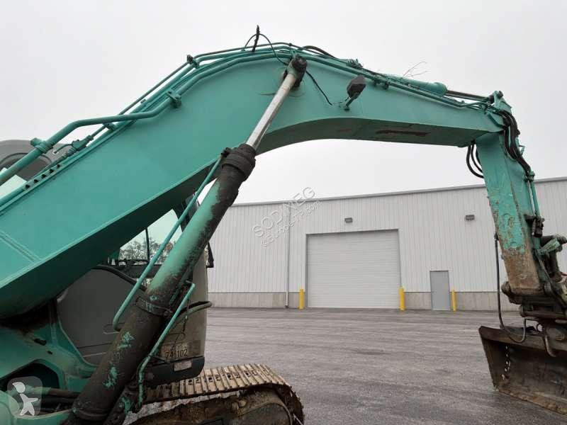 Excavadora Kobelco