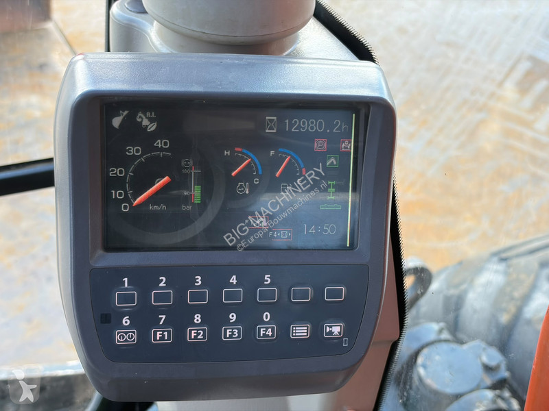 Escavadora Hitachi | Dutch Machine