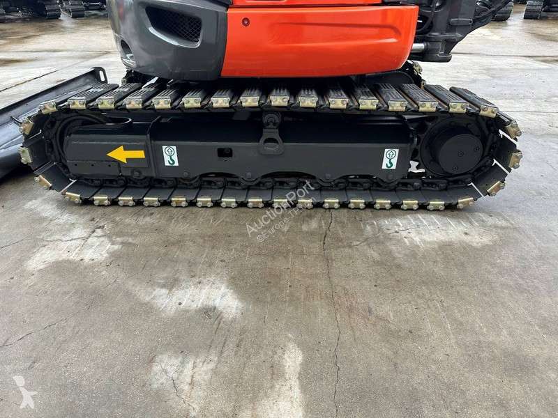 Escavadora Kubota