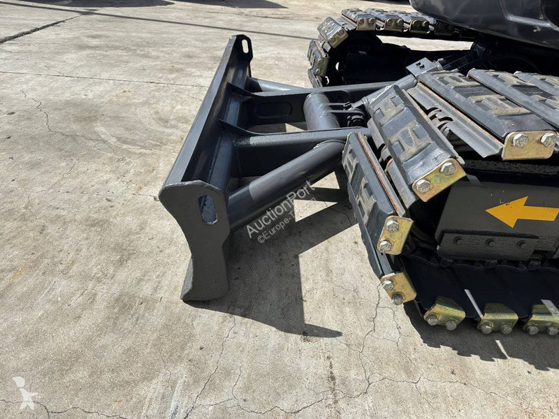 Escavadora Kubota SZ
