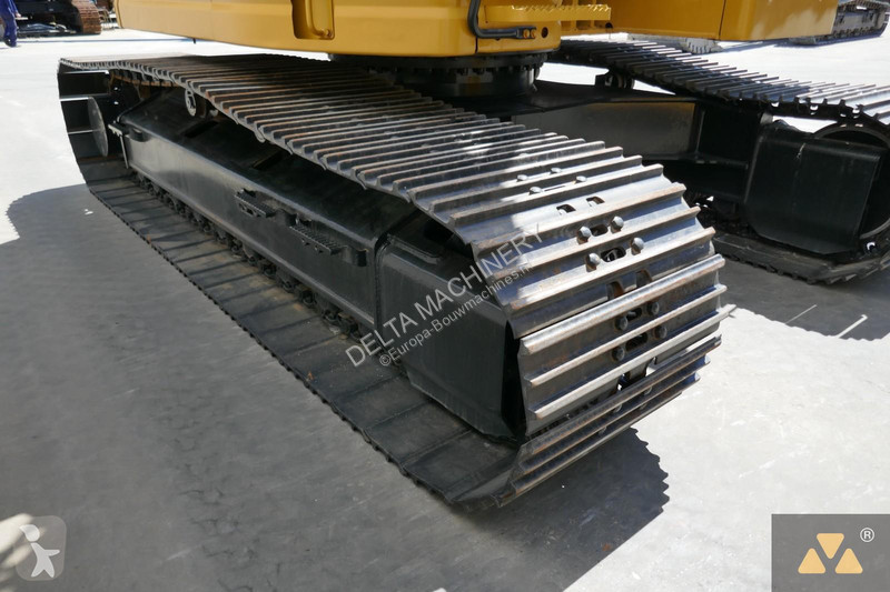 Graafmachine Caterpillar 335F LCR
