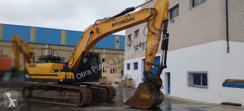 Lopatový nakládač Hyundai HX 300 L