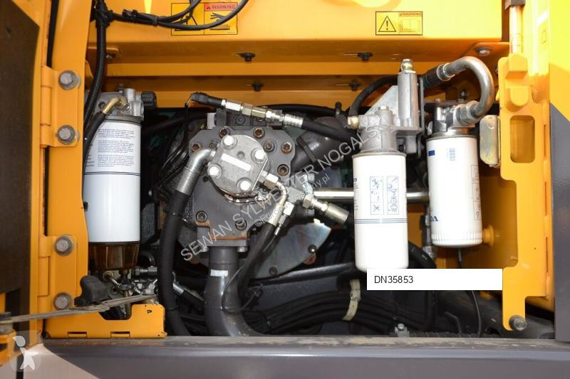 Escavadora Volvo
