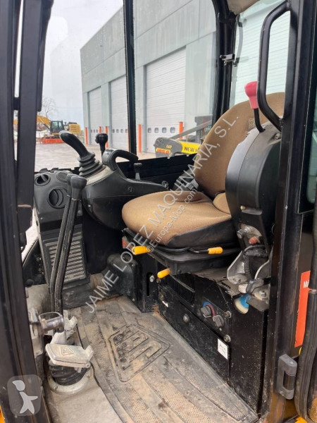 Excavator JCB