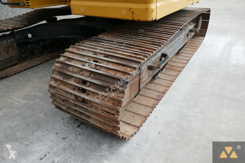 Excavator Caterpillar 325F LCR
