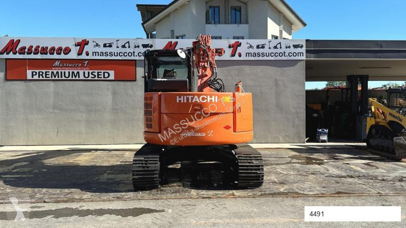 Escavatore Hitachi ZX85US-3