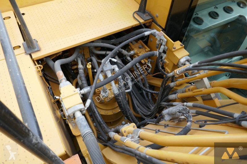 Excavator Caterpillar FL