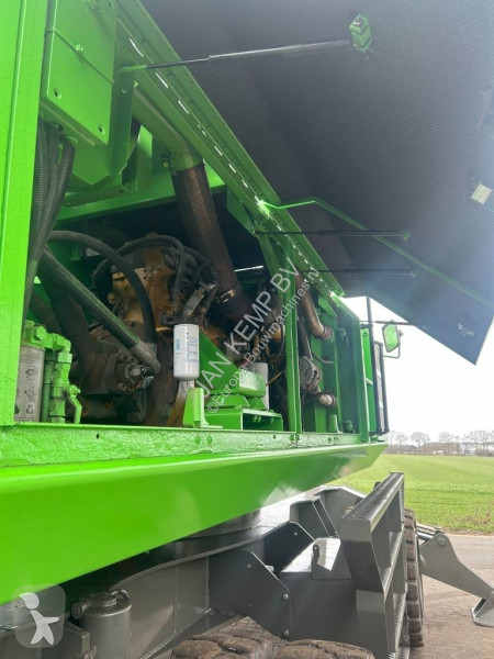 Graafmachine Sennebogen