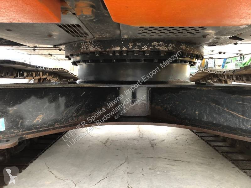 Excavator Hitachi ZX225USLC-3