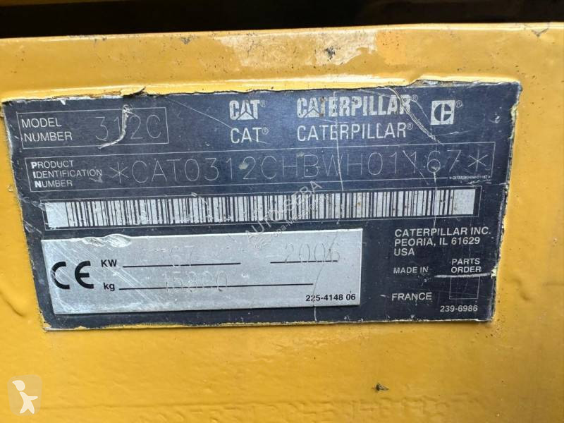 Escavadora Caterpillar