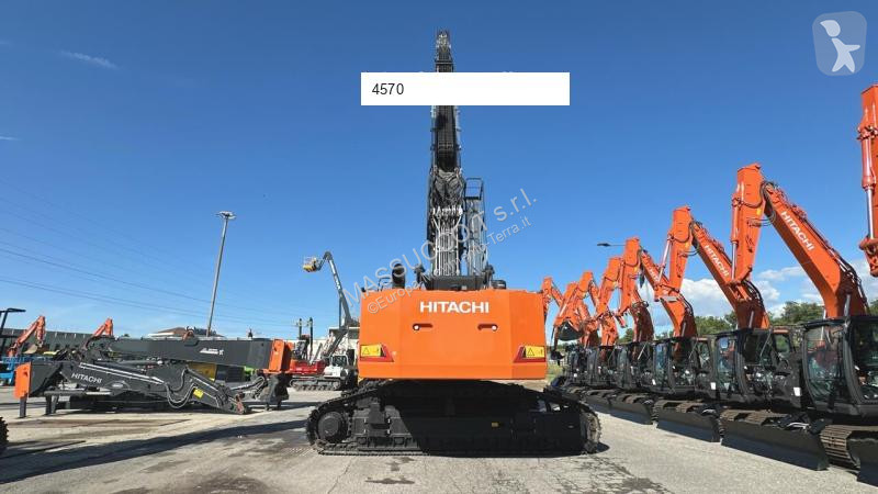 Escavatore Hitachi KMC750S-7
