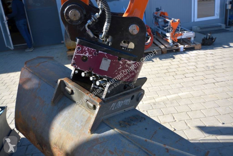Escavatore Hitachi ZX 95 US-7