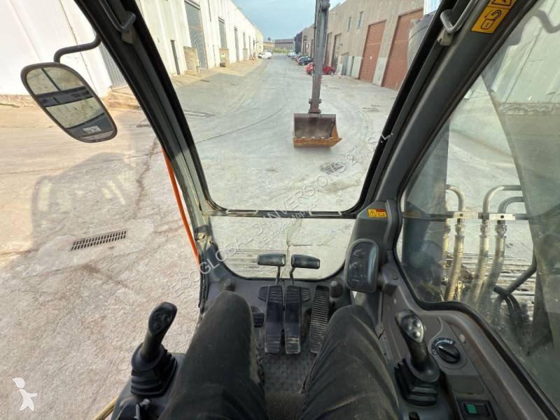Excavadora Volvo