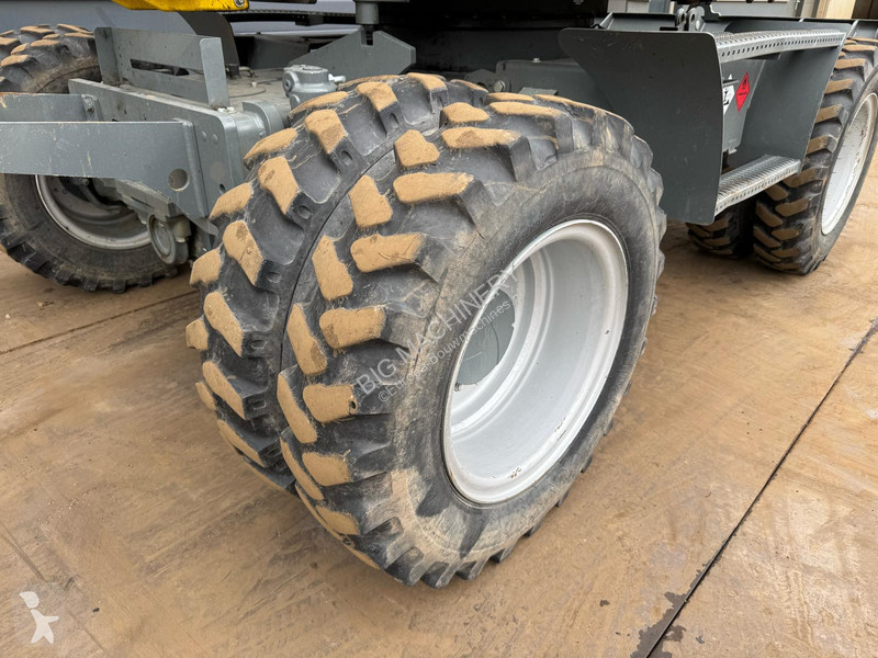 Escavadora Wacker Neuson EW100 E06-03