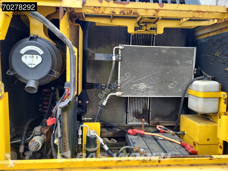 Excavator Komatsu PC180LC-7K