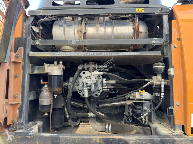 Escavatore Case CX300D