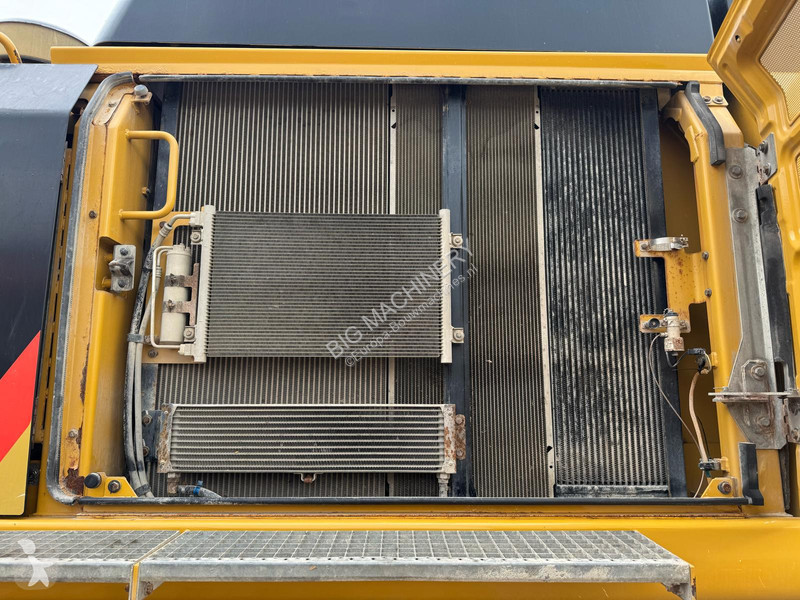 Graafmachine Caterpillar 352F