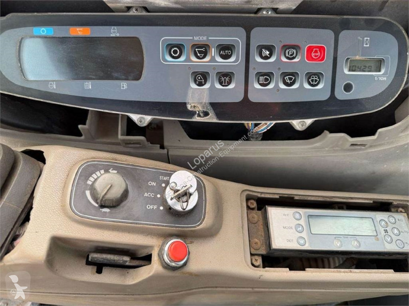 Escavatore Case Cx 210, ISUZU MANUAL PUMP