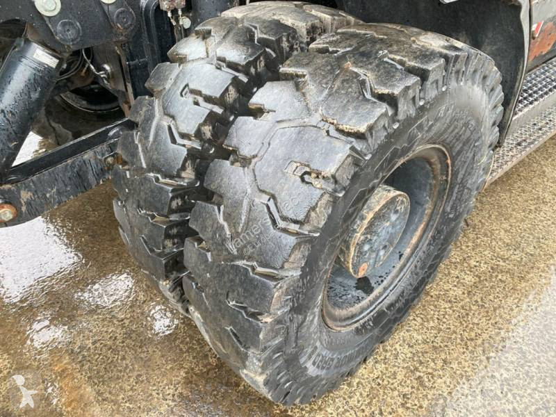 Escavatore Caterpillar F