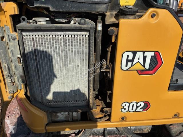 Lopatový nakládač Caterpillar  302 CR