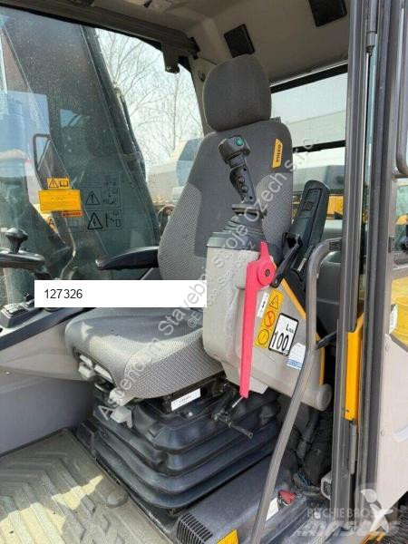 Escavadora Volvo EWR150E