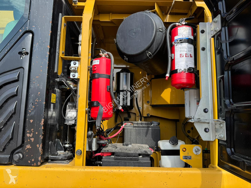 Graafmachine Caterpillar 352F